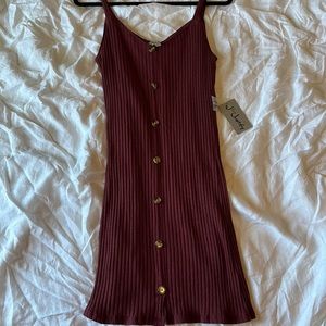 NWT Burgundy knit dress knee length juniors